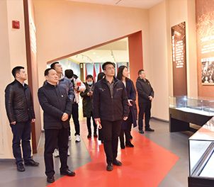 团市委领导参观乐动（中国）官方网站精神主题展览馆